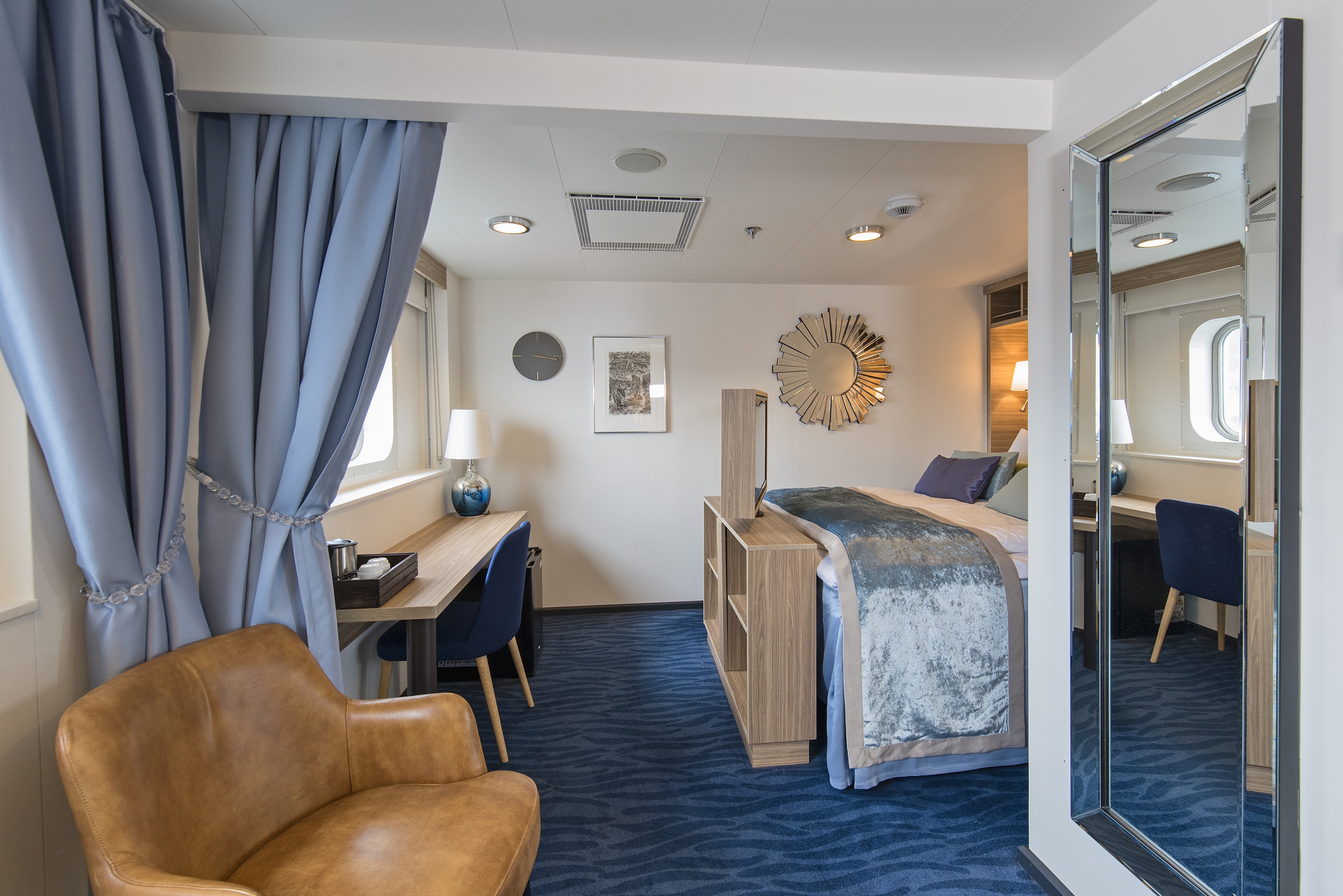 Expedition Suite | Mini suite on upper deck